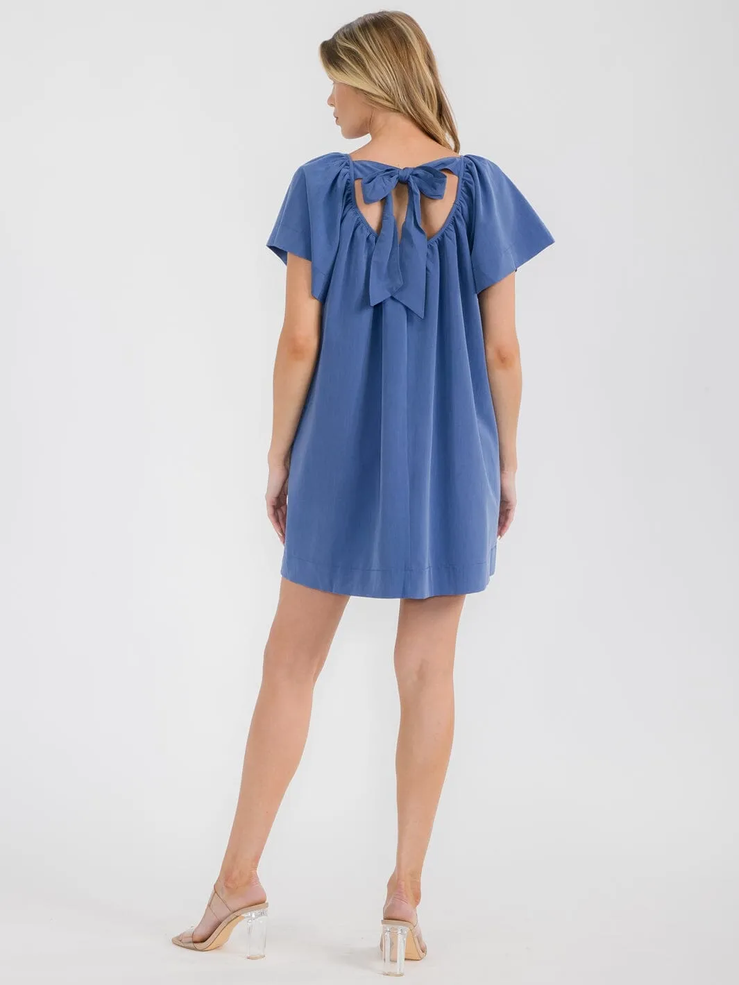 WOMEN'S SHORT SLEEVE BACK TIE FRONT POCKETS TUNIC MINI DRESS