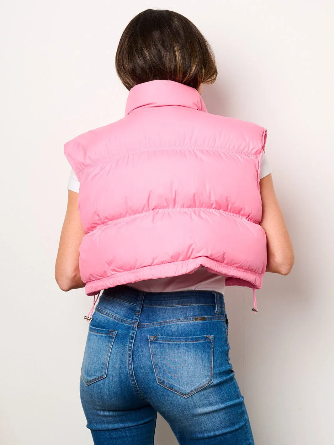 WOMEN'S SLEEVELESS BUTTON CLOSURE PUFFER VEST