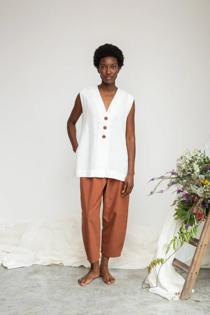 Wren-May Linen Vest in Snow White