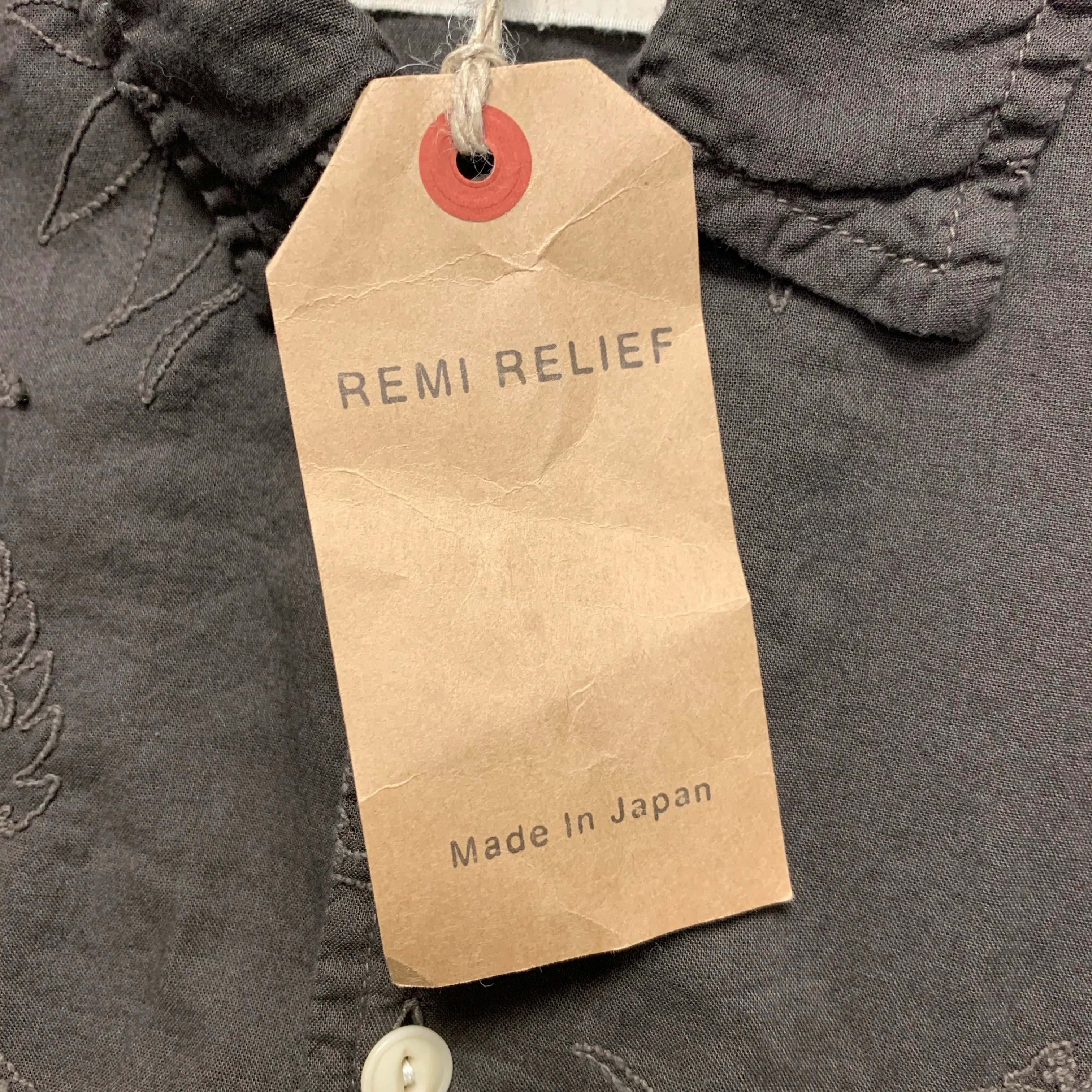 [XL] Remi Relief Pineapple Embroidered B.D. Shirt Brown
