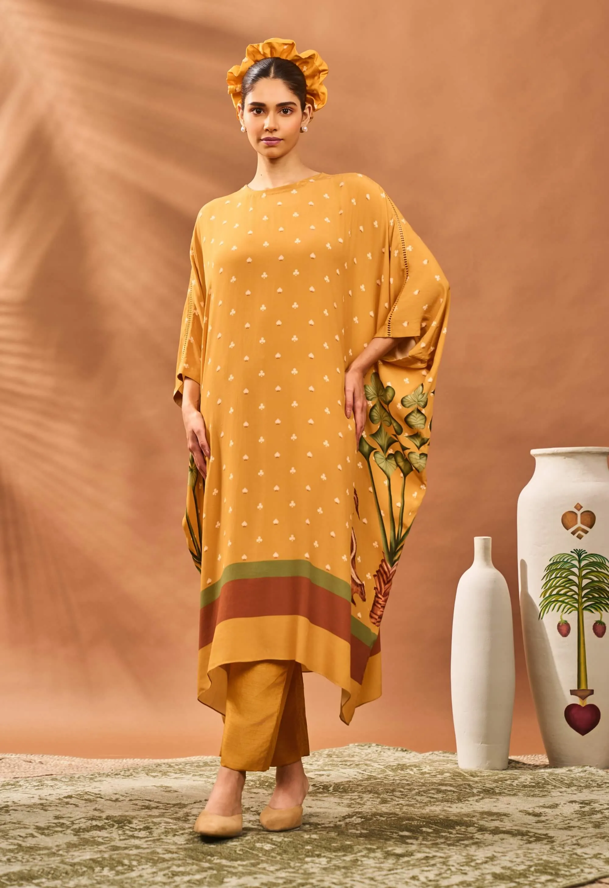 Yellow spades blossom tunic and pants