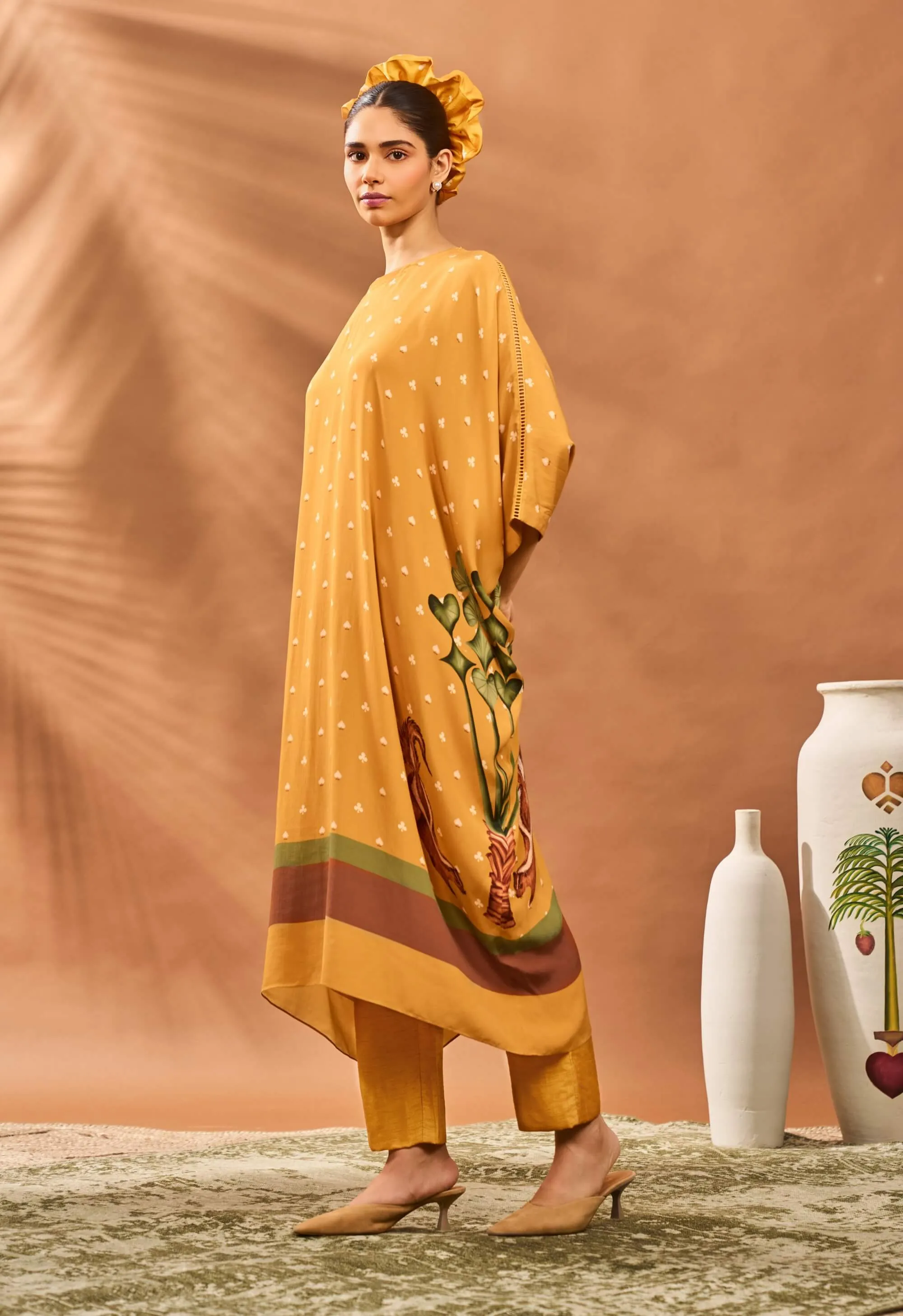 Yellow spades blossom tunic and pants
