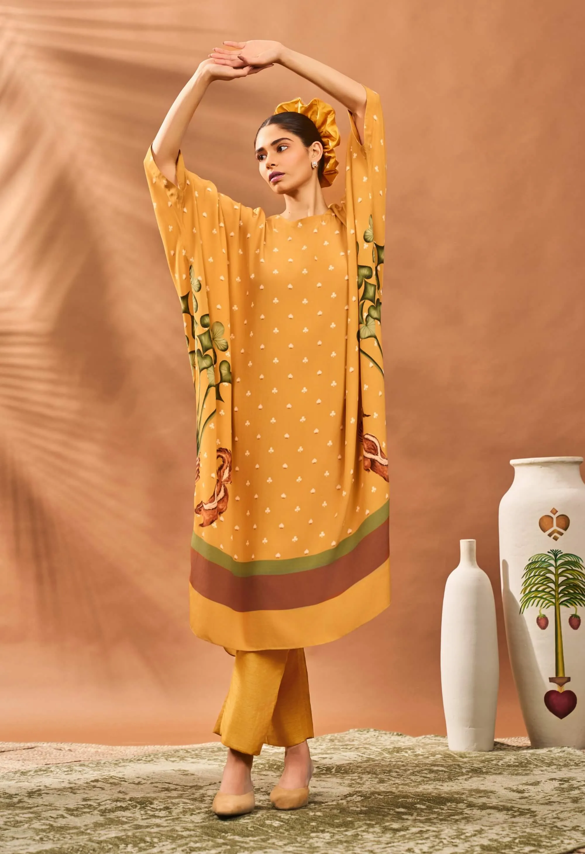 Yellow spades blossom tunic and pants