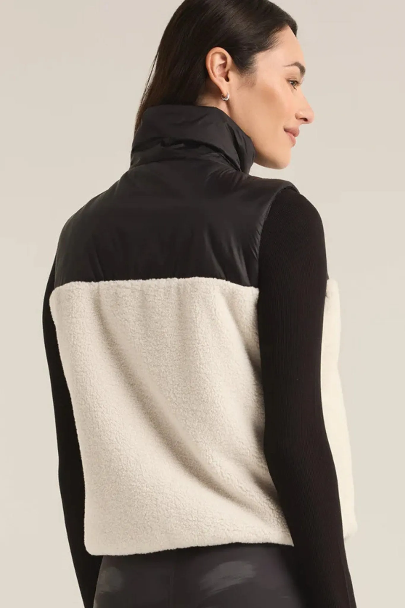 Z Supply: Rocky Sherpa Puffer Vest in Sesame